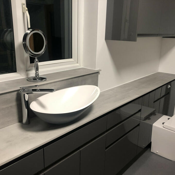 Ergonomic Designs Bathrooms 5 star review on 3rd April 2021
