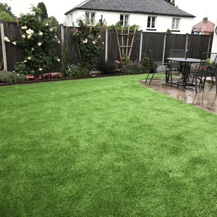 LazyLawn 5 star review on 15th July 2020
