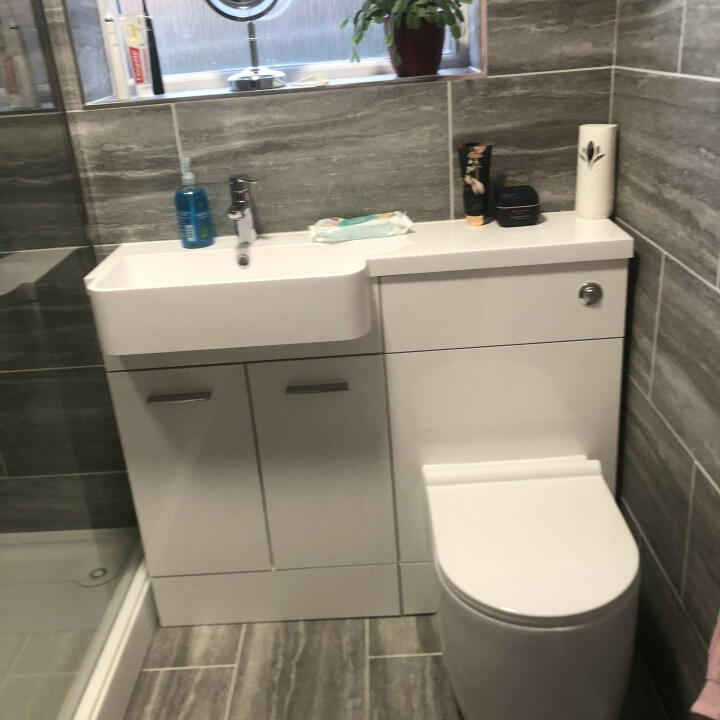 Royal Bathrooms 5 star review on 15th September 2021