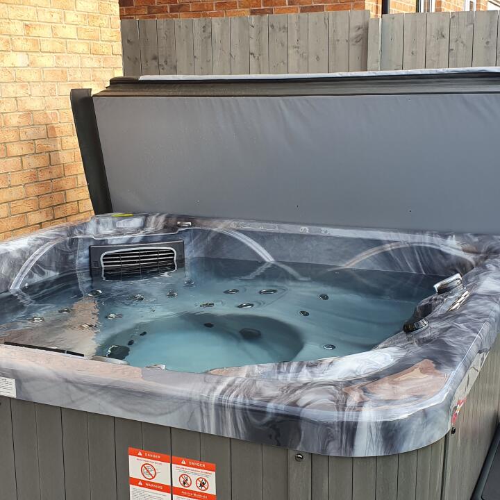 THEHOTTUBWAREHOUSE.CO.UK 5 star review on 7th December 2022