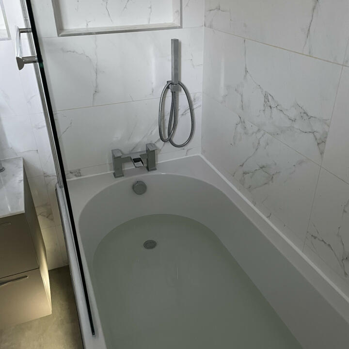 Ergonomic Designs Bathrooms 5 star review on 23rd February 2022