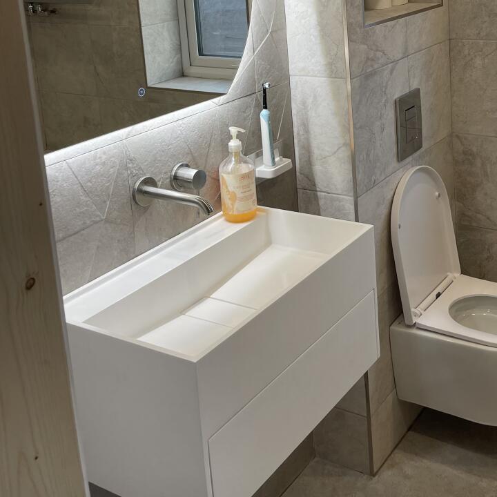 Aquaroc Bathrooms 5 star review on 15th February 2023