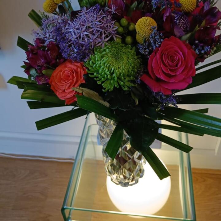 Verdure Floral Design Ltd 5 star review on 12th April 2023