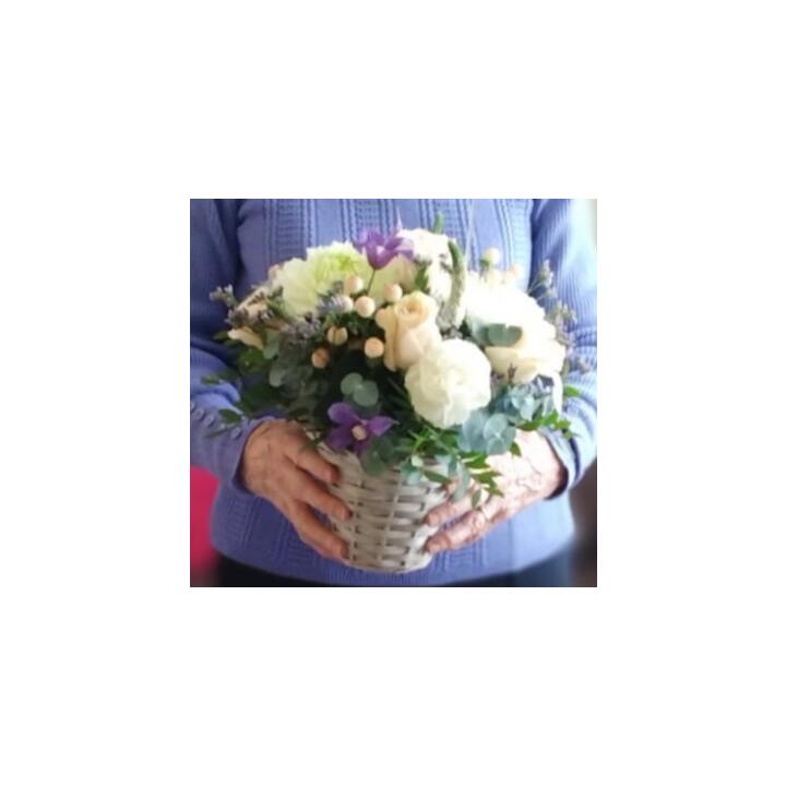 Verdure Floral Design Ltd 5 star review on 19th April 2024