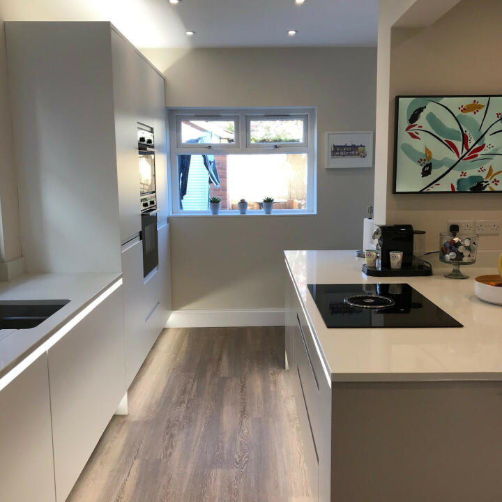 Statement Kitchens 5 star review on 4th April 2019