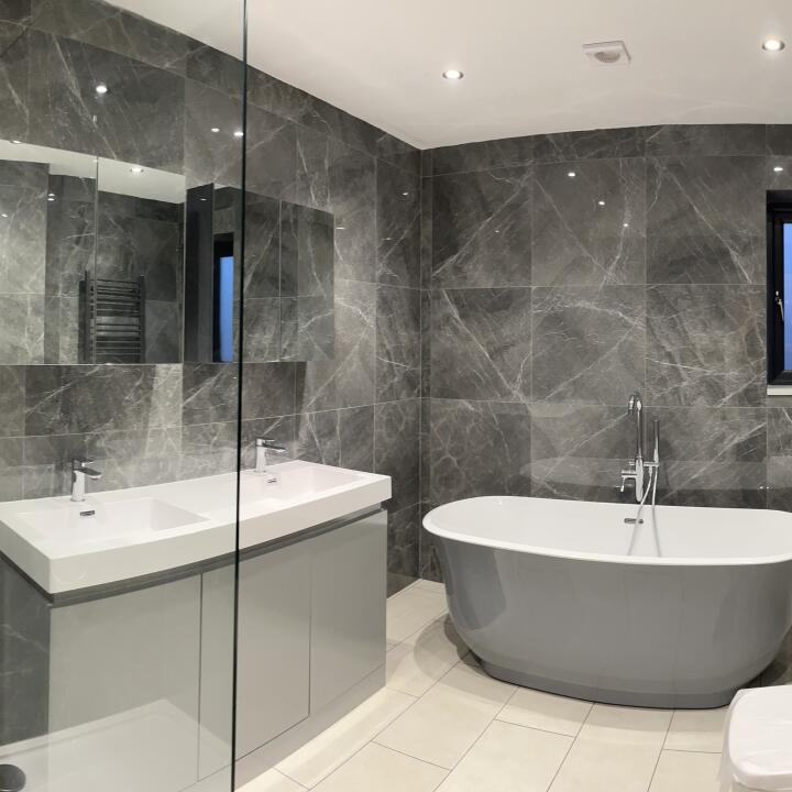 Rubberduck Bathrooms Ltd 5 star review on 10th December 2022