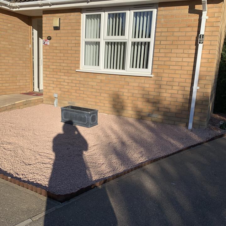 Decorative Aggregates 5 star review on 1st October 2022