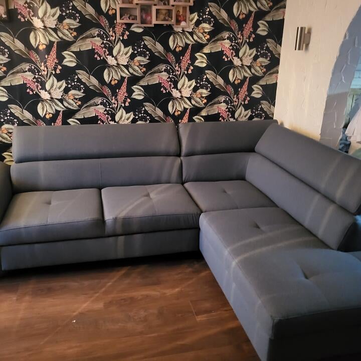 M Sofas Limited 5 star review on 11th December 2023