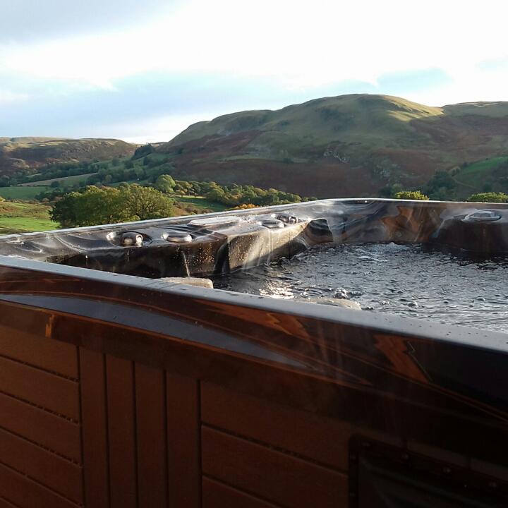 Welsh Hot Tubs 5 star review on 11th October 2018