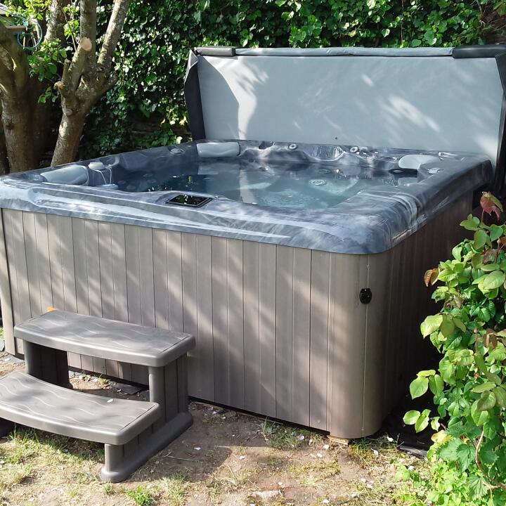 Welsh Hot Tubs 5 star review on 12th June 2018