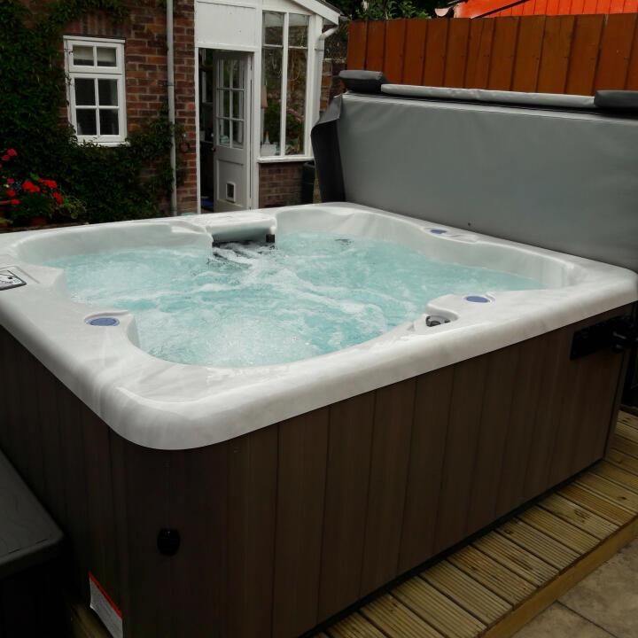 Welsh Hot Tubs 5 star review on 16th August 2018
