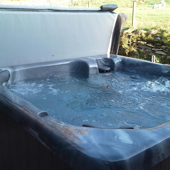 Welsh Hot Tubs 5 star review on 10th October 2018