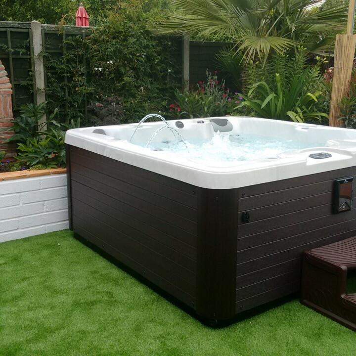 Hot Tubs Hampshire 5 star review on 21st March 2018