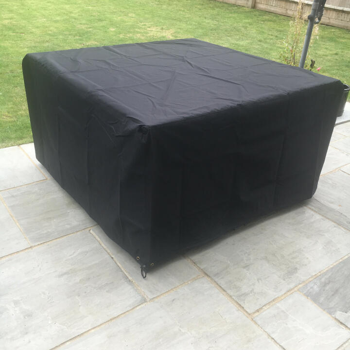 GardenFurnitureCovers.com 5 star review on 26th August 2021