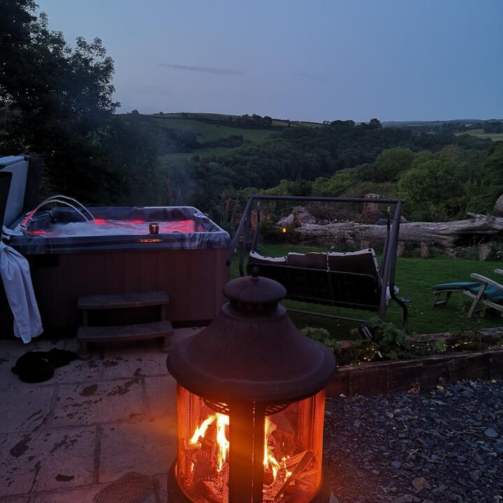 Welsh Hot Tubs 5 star review on 15th July 2020