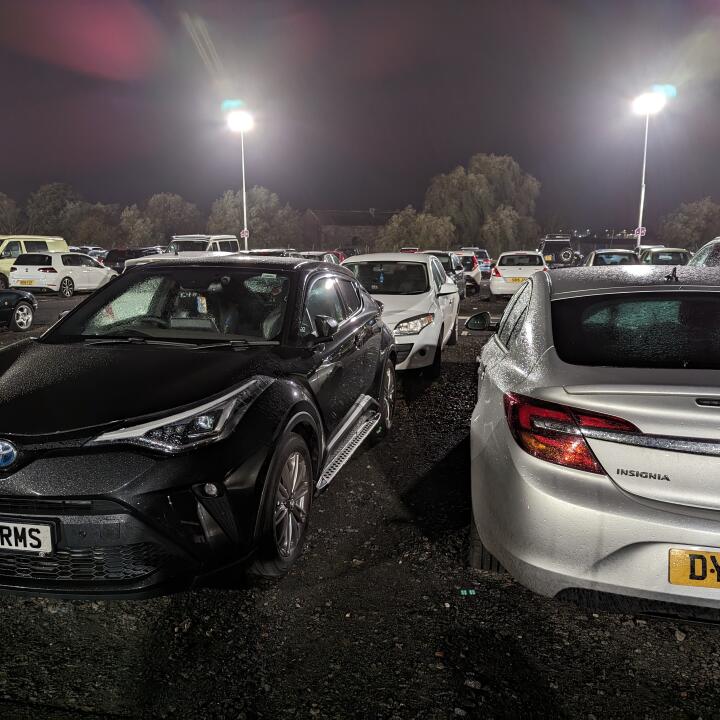 Edinburgh Airport Parking 5 star review on 28th October 2022