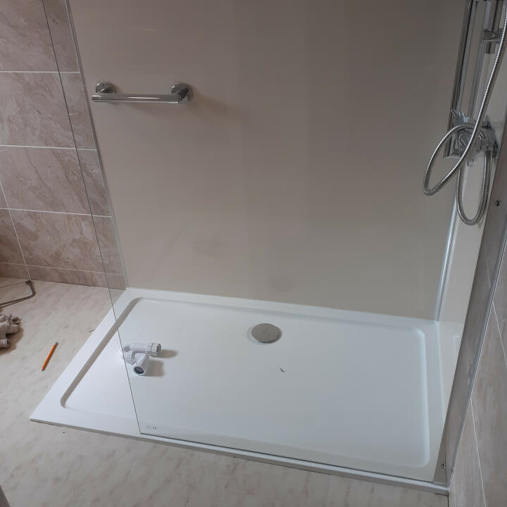 Ergonomic Designs Bathrooms 5 star review on 24th October 2021
