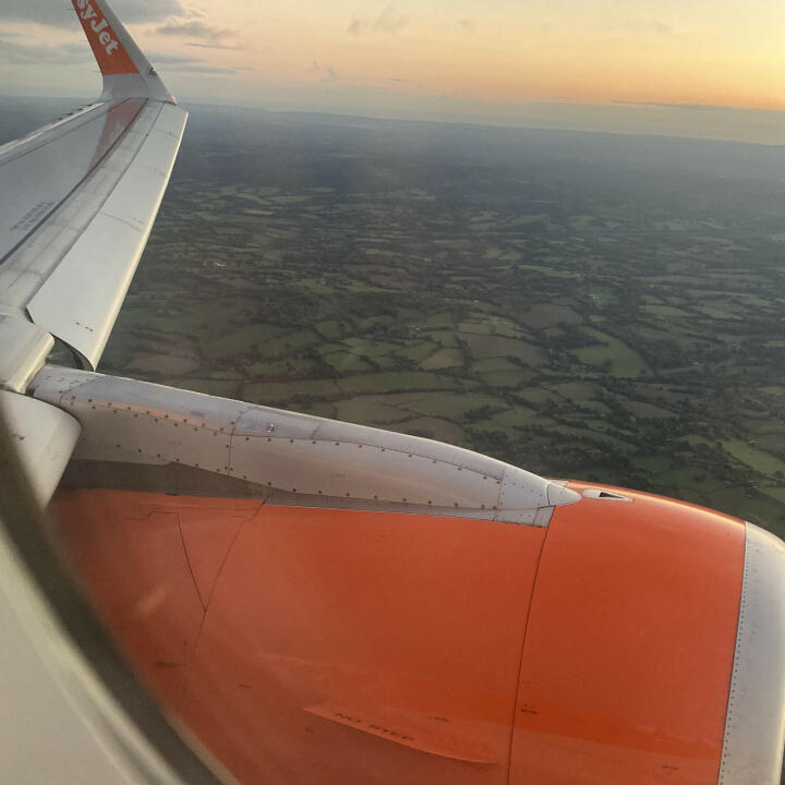 Easyjet 5 star review on 11th October 2020