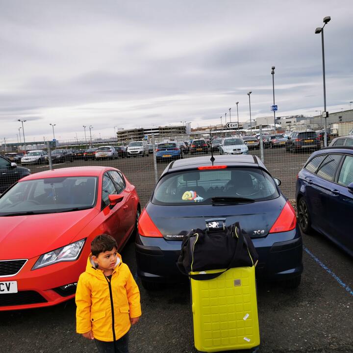 Edinburgh Airport Parking 5 star review on 7th January 2022