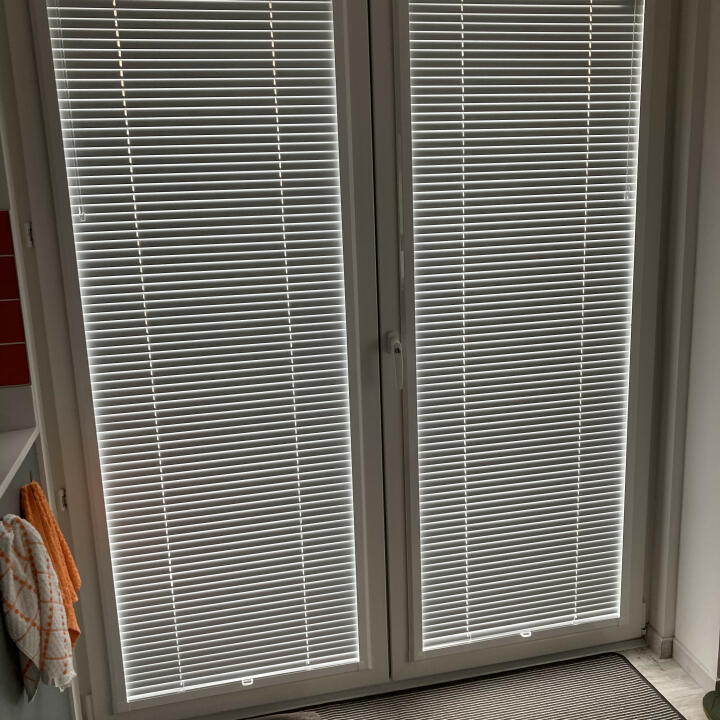 Direct Order Blinds 5 star review on 5th May 2023
