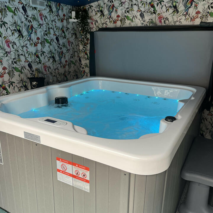 THEHOTTUBWAREHOUSE.CO.UK 5 star review on 13th August 2023