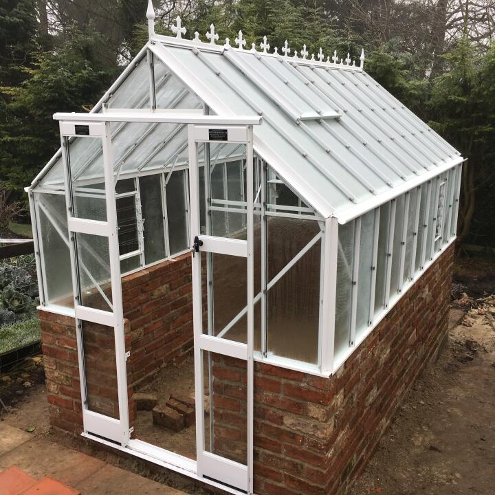 Elloughton Greenhouses 5 star review on 10th December 2018