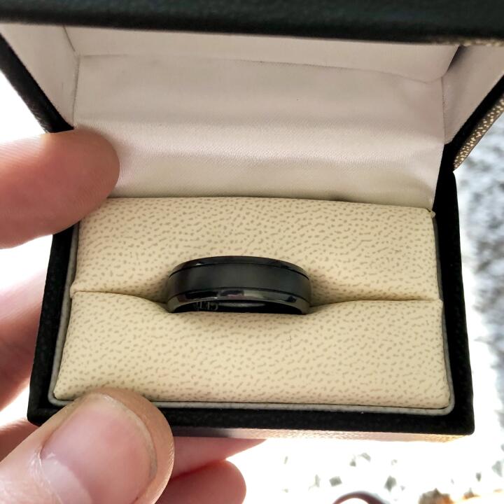 Wedding-Rings.co.uk 5 star review on 1st April 2019