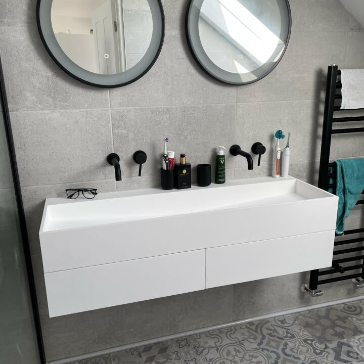 Aquaroc Bathrooms 5 star review on 15th June 2021