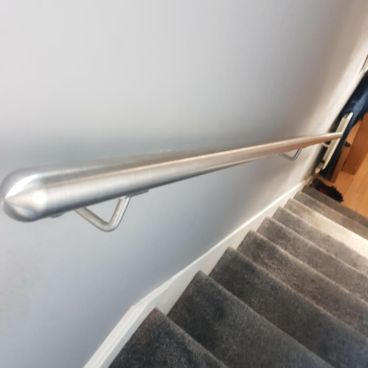 SimpleHandrails.co.uk 4 star review on 13th June 2022