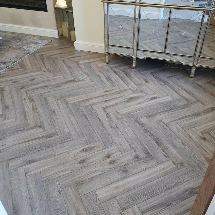 Flooring Surgeons 5 star review on 6th April 2021