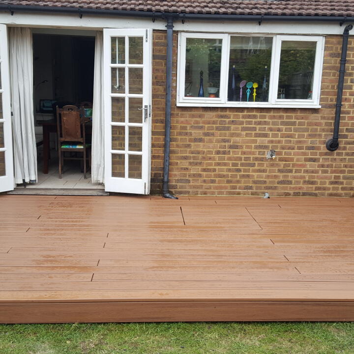London Decking Company  5 star review on 23rd May 2019