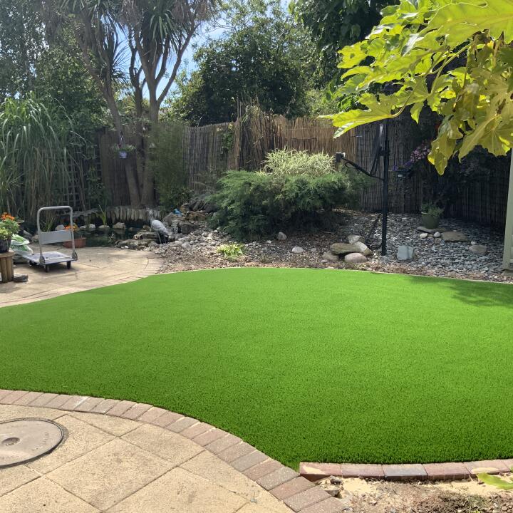 LazyLawn 5 star review on 31st July 2020
