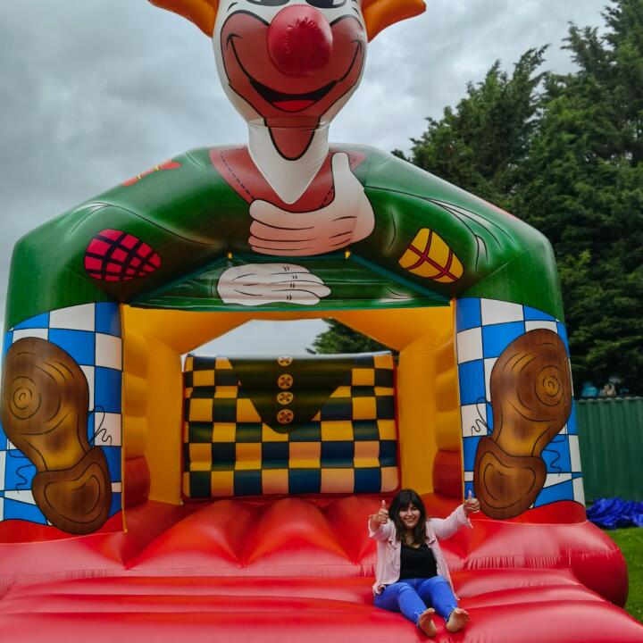 Bee-Tee Bouncy Castle Manufacturers 5 star review on 10th August 2021
