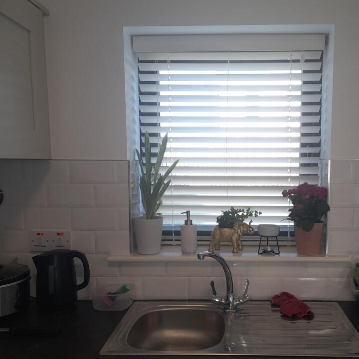 Blinds 2 Go Ltd 5 star review on 11th May 2021