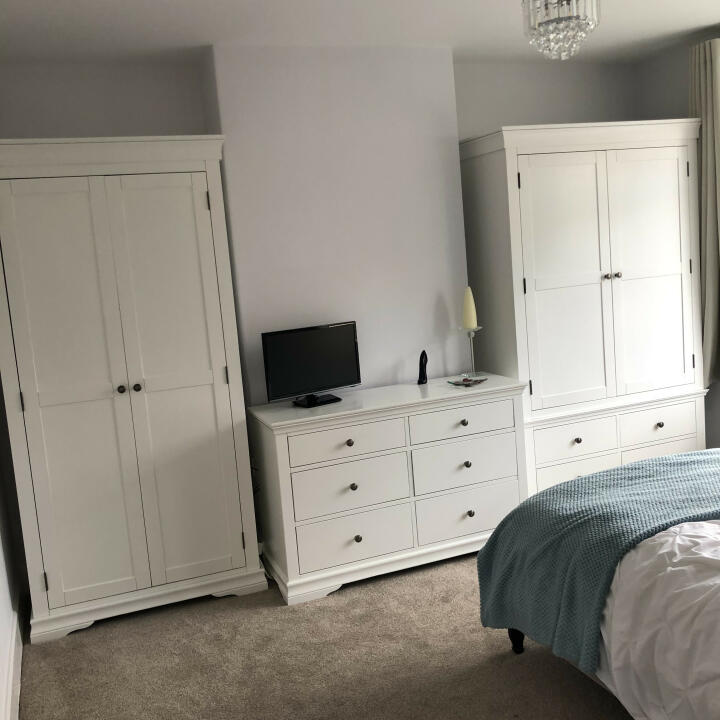 Chiltern Oak Furniture 4 star review on 1st August 2020