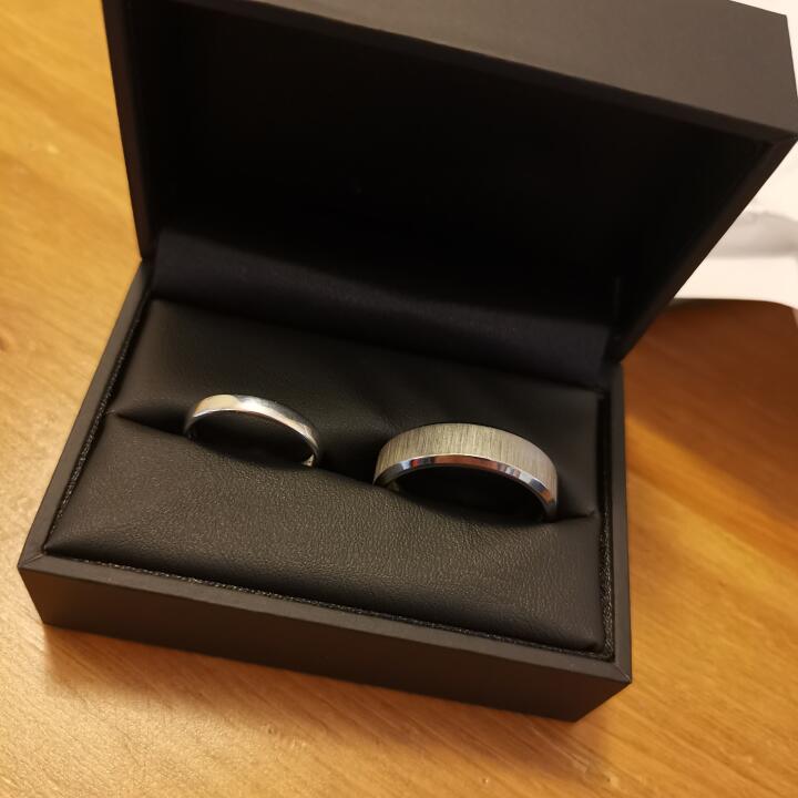 Wedding-Rings.co.uk 5 star review on 6th October 2020