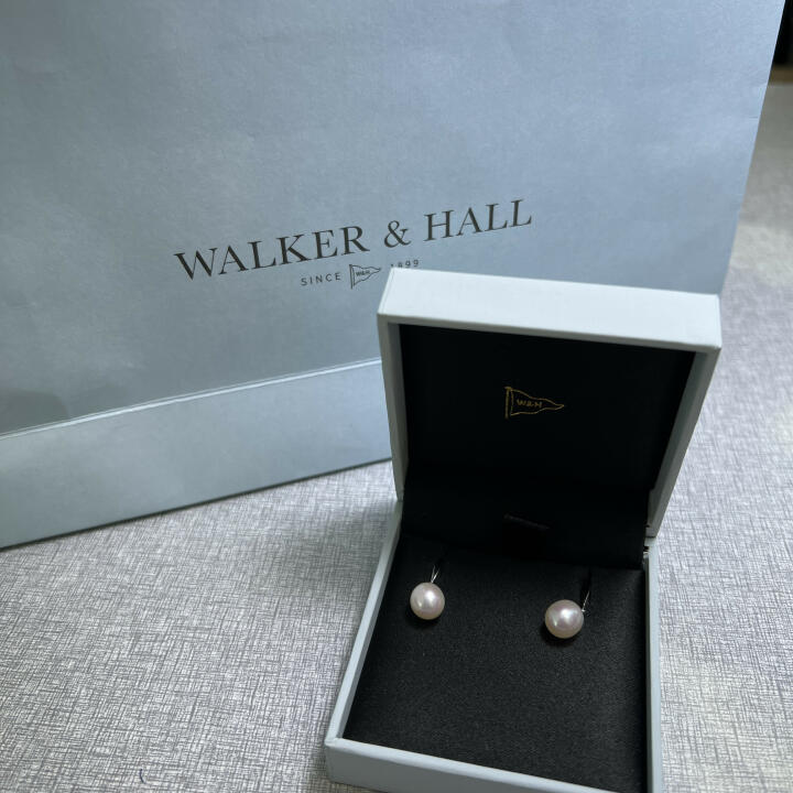 Walker and Hall 5 star review on 27th June 2023