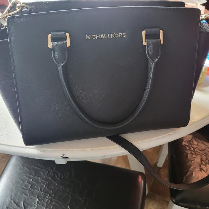Michael Kors 1 star review on 8th April 2024