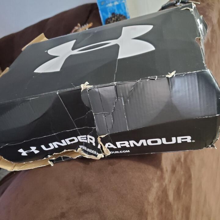 Under Armour 3 star review on 3rd May 2022