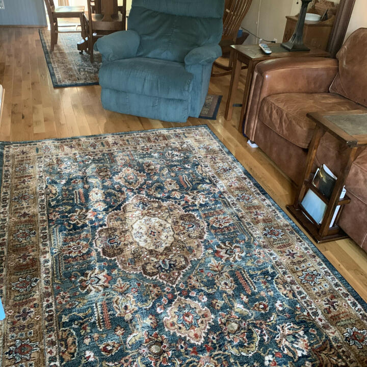 Incredible Rugs and Decor 5 star review on 1st October 2020