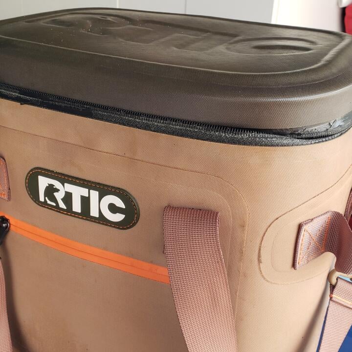 RTIC Outdoors 1 star review on 23rd March 2024