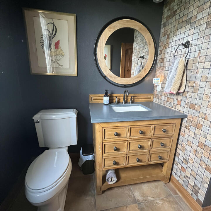 Vanities Depot 5 star review on 6th May 2023