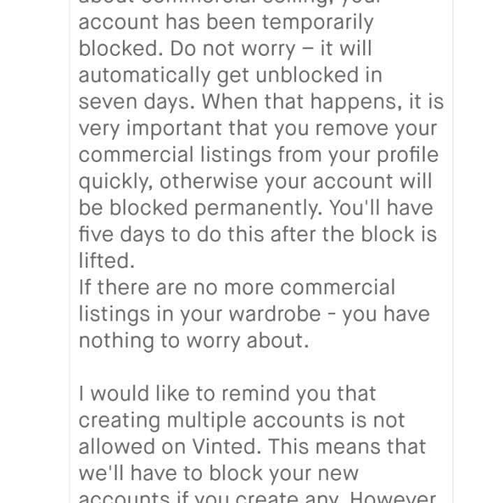 Vinted 1 star review on 15th May 2022