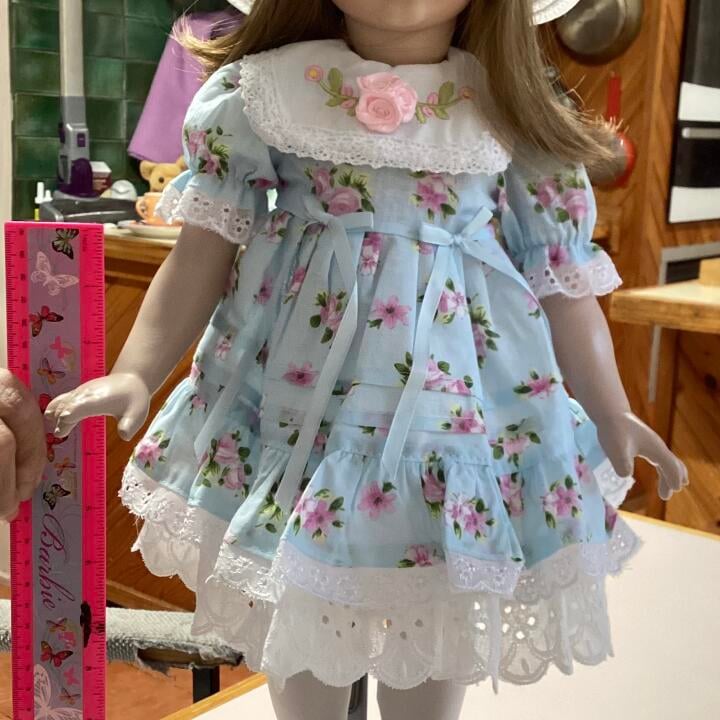 Rosies top doll clothes